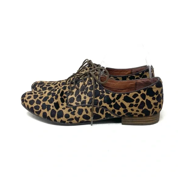 Sam Edelman Oxfords - Picture 1 of 7